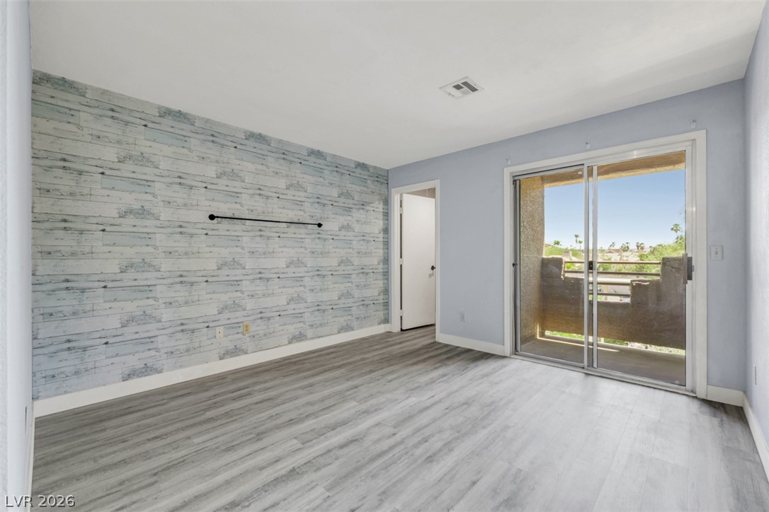 6869 Tamarus Street 202 Las Vegas NV 89119