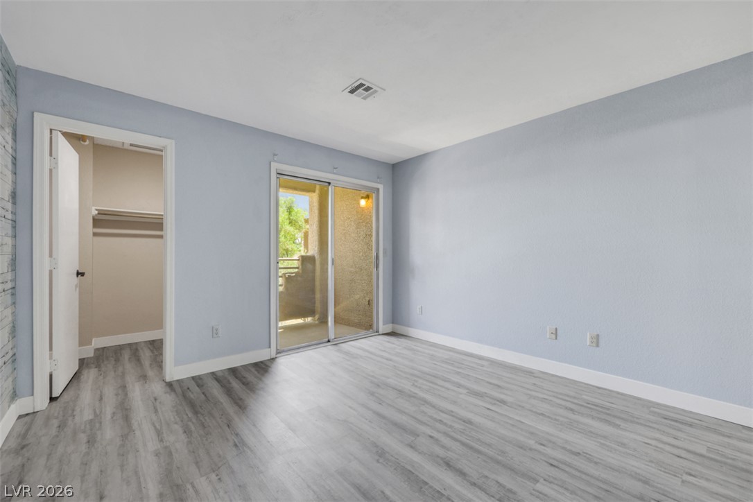 6869 Tamarus Street 202 Las Vegas NV 89119