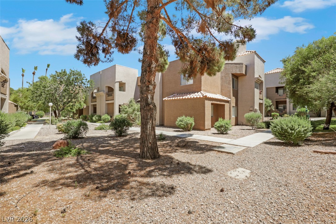 6869 Tamarus Street 202 Las Vegas NV 89119