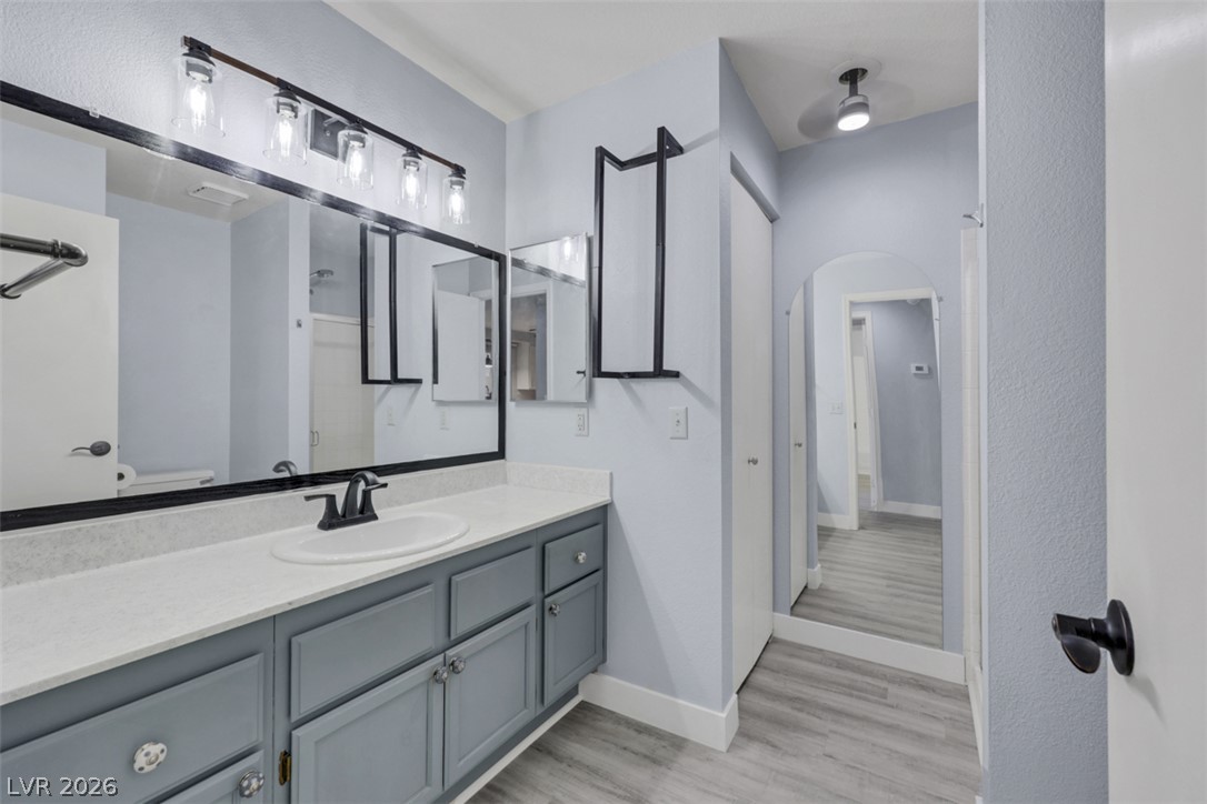 6869 Tamarus Street 202 Las Vegas NV 89119