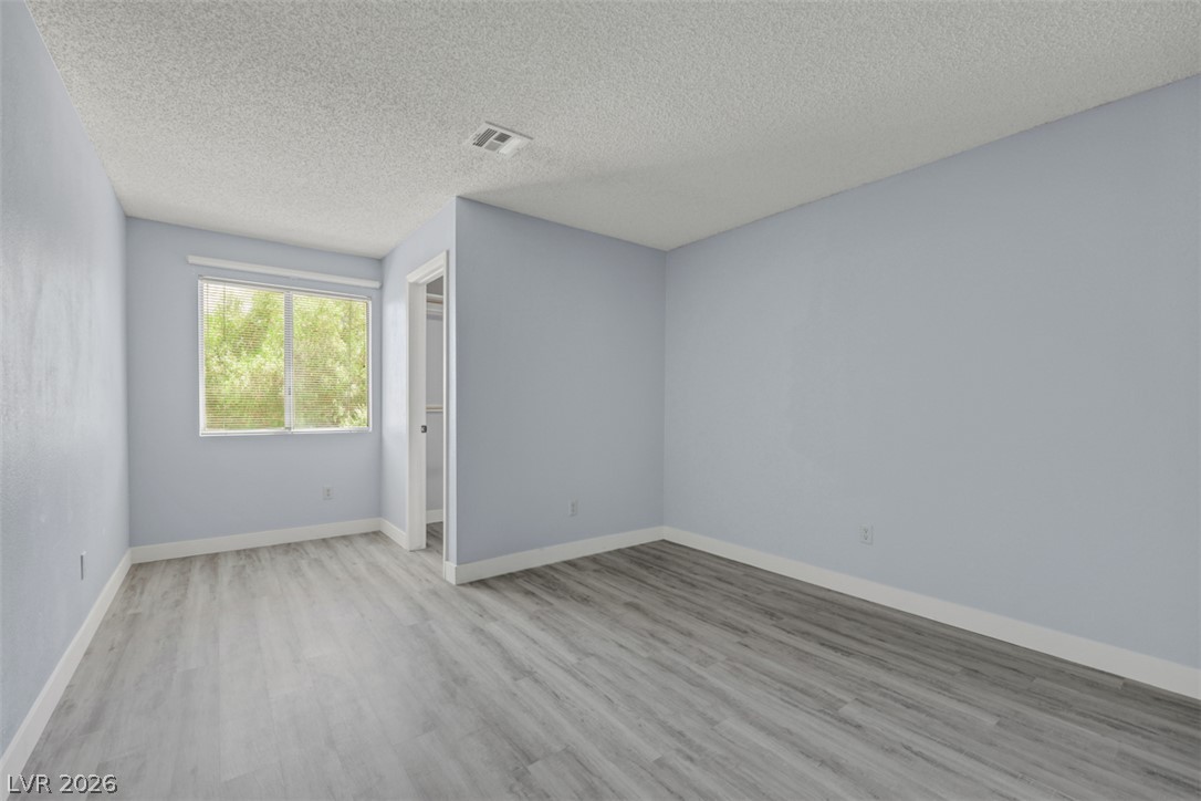 6869 Tamarus Street 202 Las Vegas NV 89119