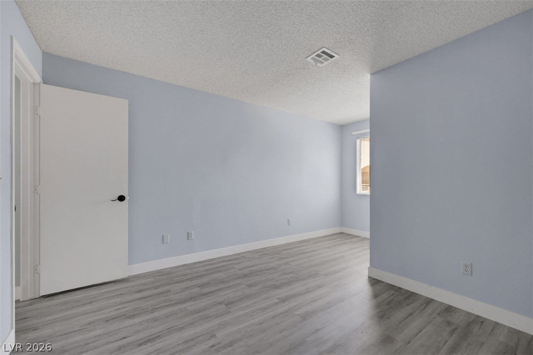 6869 Tamarus Street 202 Las Vegas NV 89119