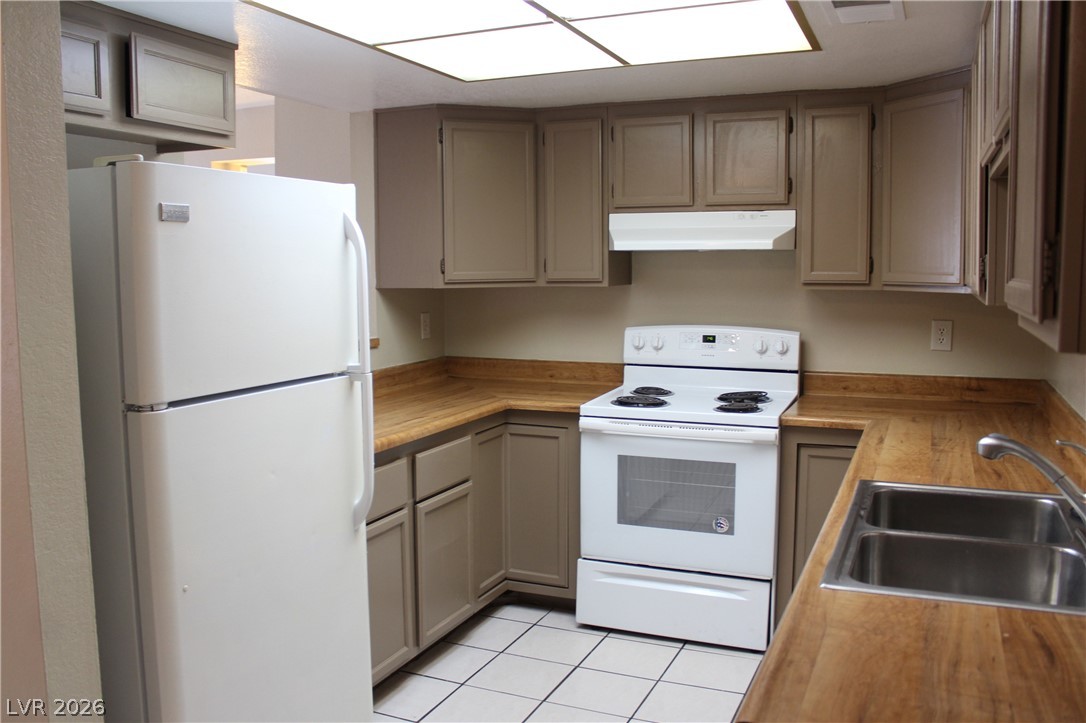 3770 Shirebrook Drive 75 Las Vegas NV 89115