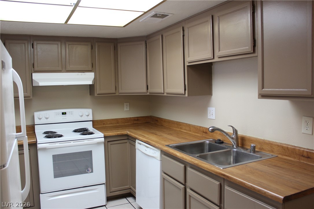 3770 Shirebrook Drive 75 Las Vegas NV 89115