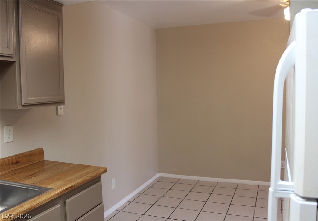 3770 Shirebrook Drive 75 Las Vegas NV 89115