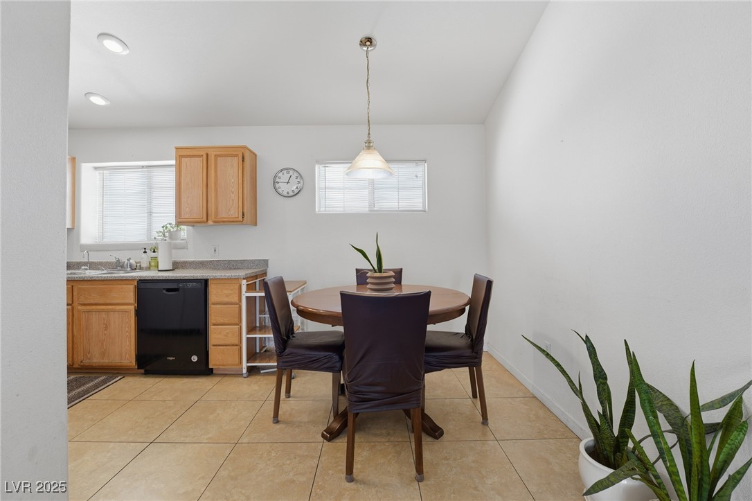 5330 Portavilla Court 203 Las Vegas NV 89122