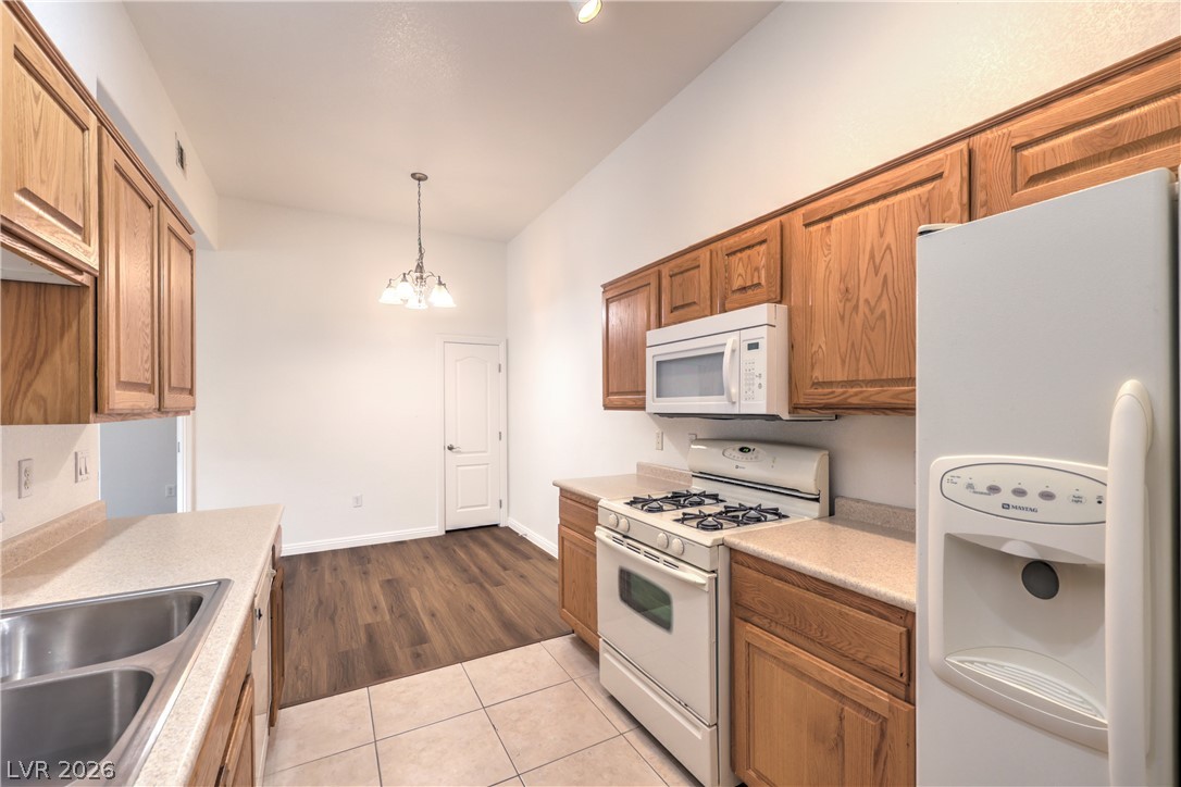 8805 Jeffreys Street 2110 Las Vegas NV 89123