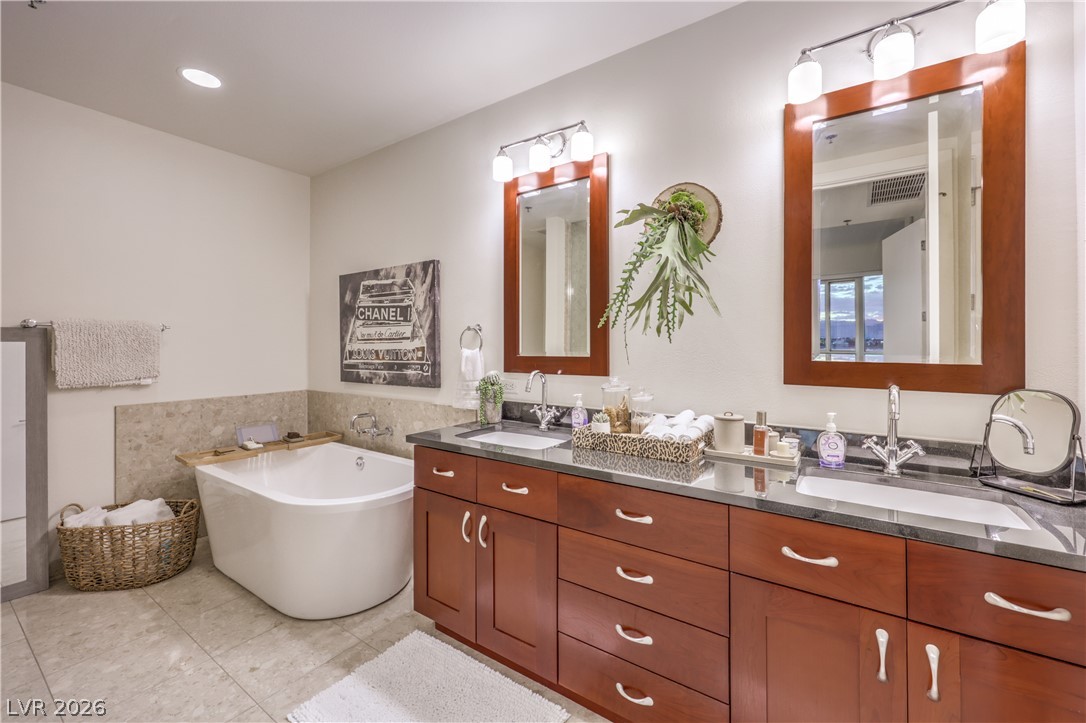 4525 Dean Martin Drive 508 Las Vegas NV 89103