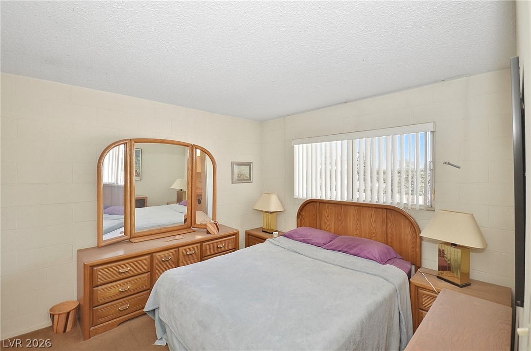3720 Royal Crest Street 21 Las Vegas NV 89119