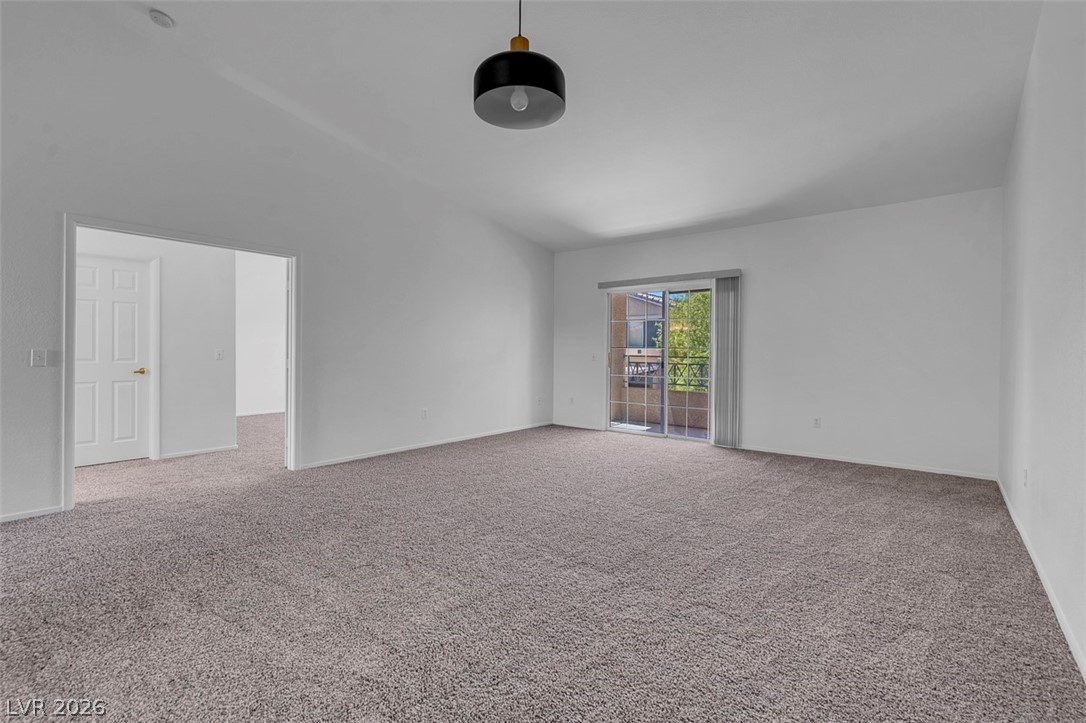353 Amber Pine Street 203 Las Vegas NV 89144