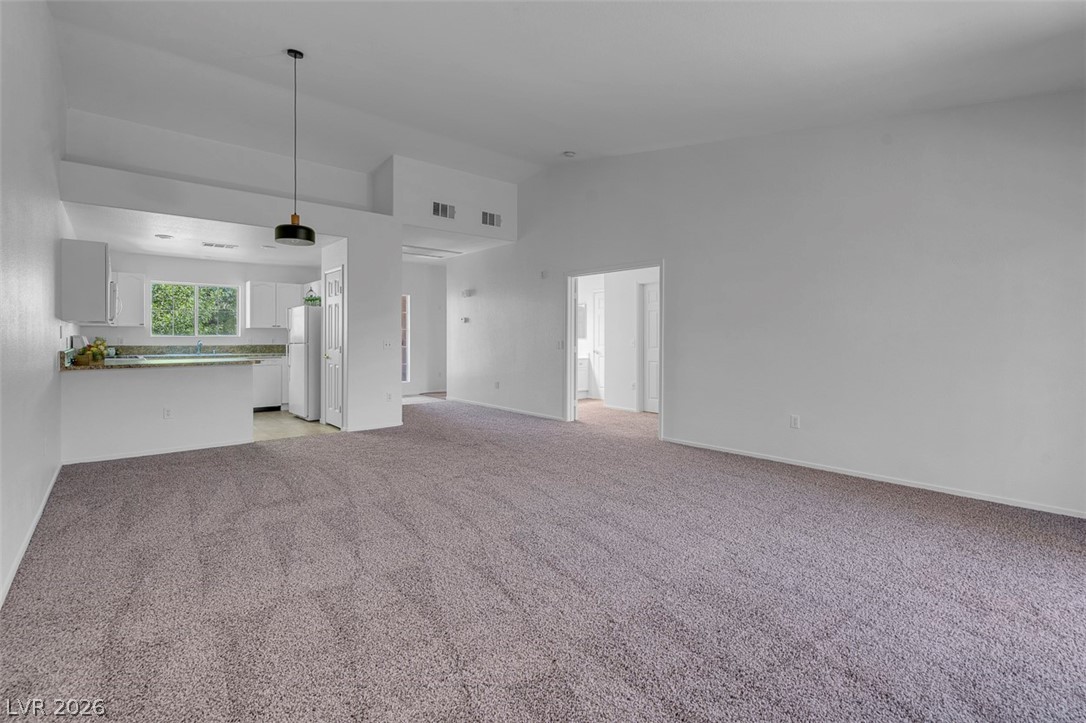 353 Amber Pine Street 203 Las Vegas NV 89144
