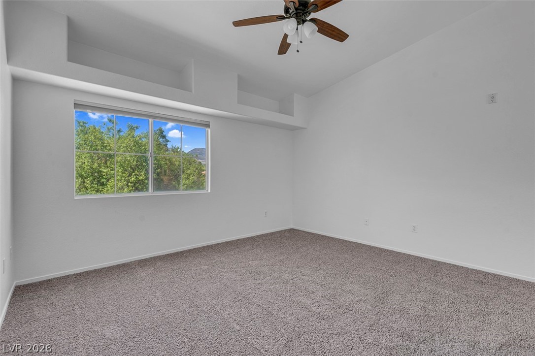 353 Amber Pine Street 203 Las Vegas NV 89144
