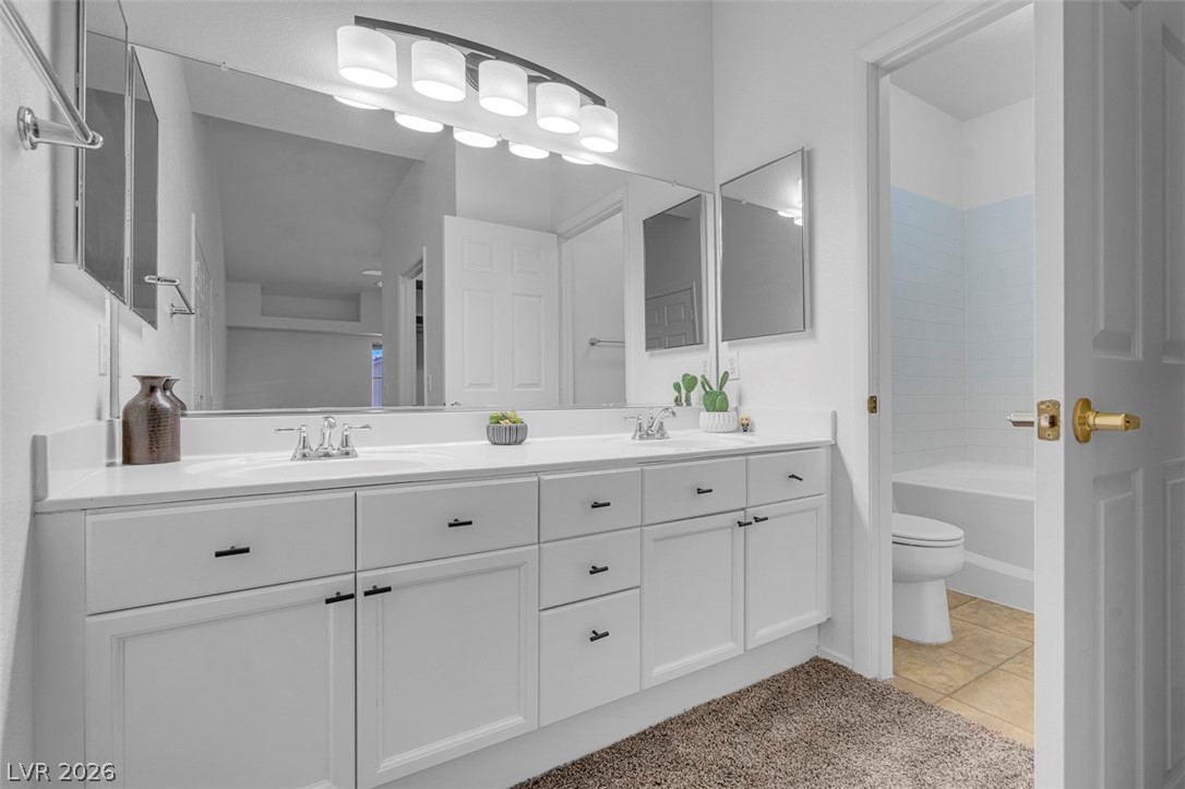353 Amber Pine Street 203 Las Vegas NV 89144