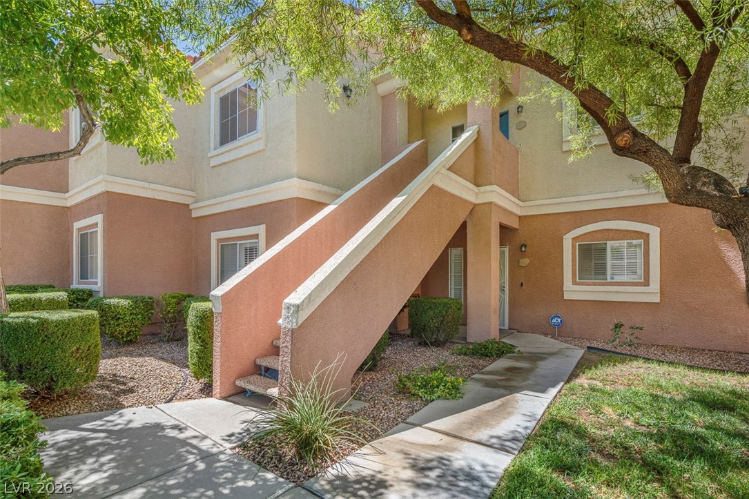 353 Amber Pine Street 203 Las Vegas NV 89144
