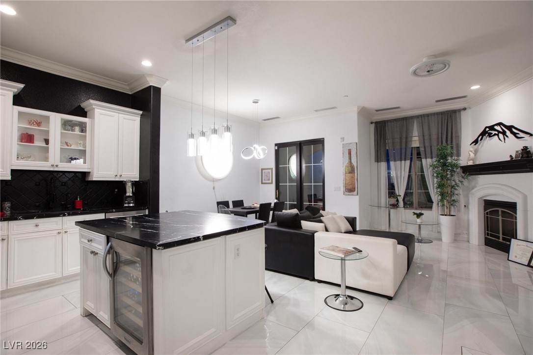 30 Via Vasari 102 Henderson NV 89011