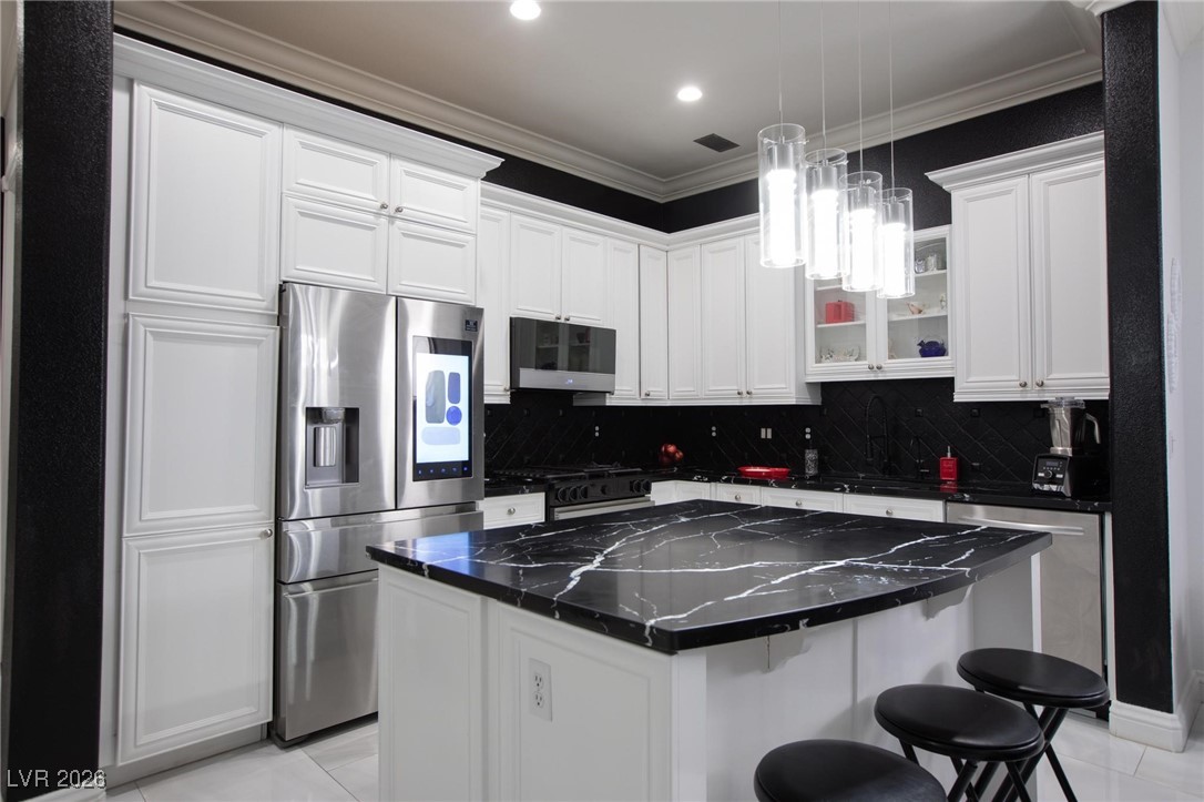 30 Via Vasari 102 Henderson NV 89011