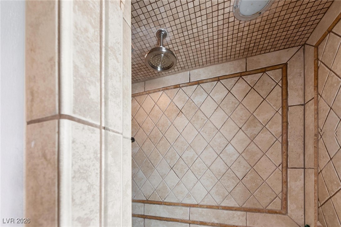 30 Via Vasari 102 Henderson NV 89011