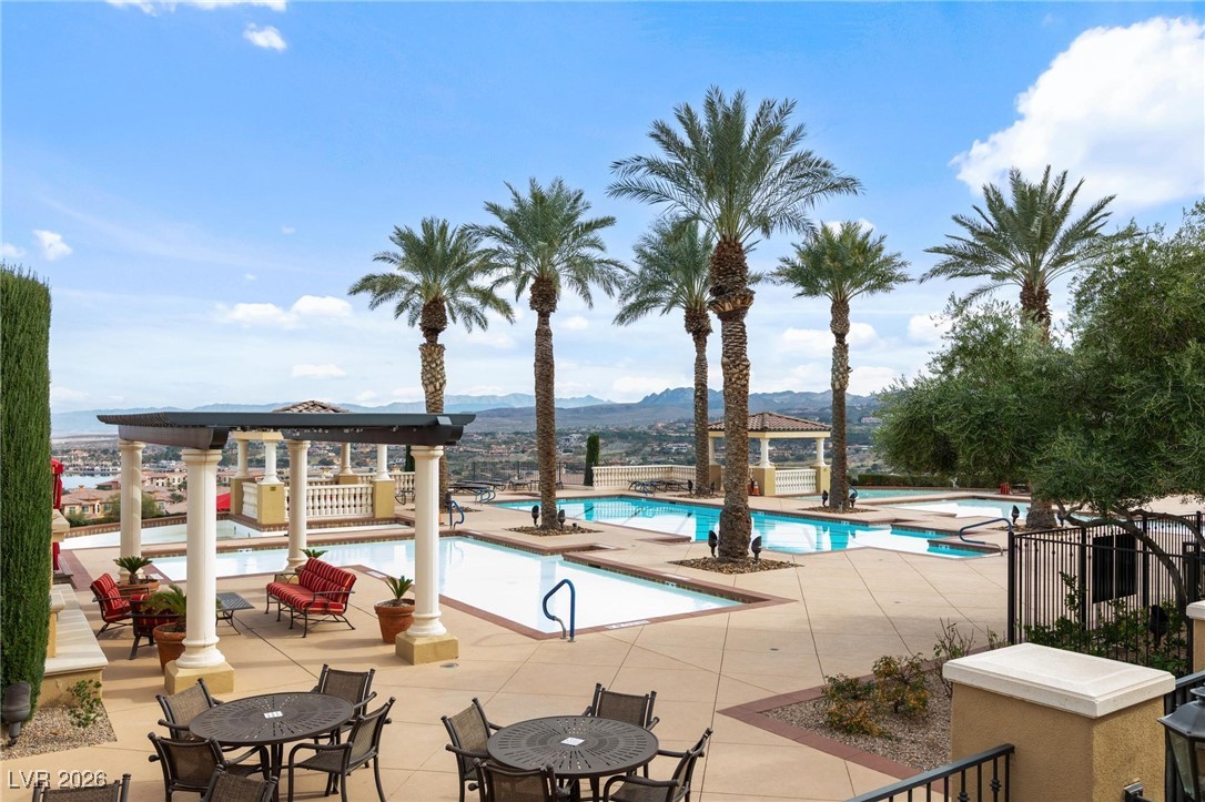 30 Via Vasari 102 Henderson NV 89011