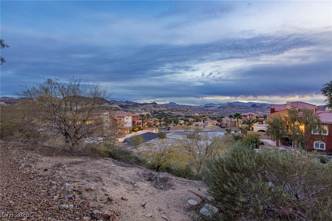 30 Via Vasari 102 Henderson NV 89011