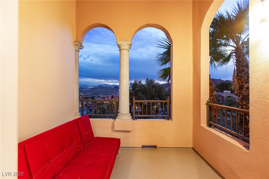 30 Via Vasari 102 Henderson NV 89011