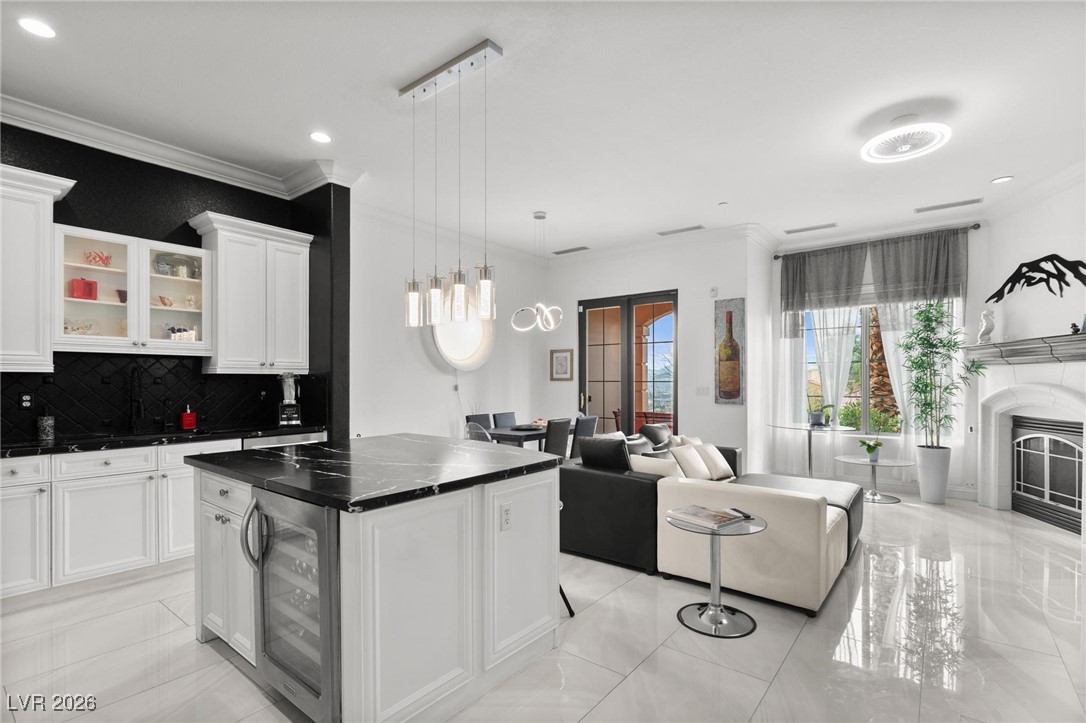 30 Via Vasari 102 Henderson NV 89011