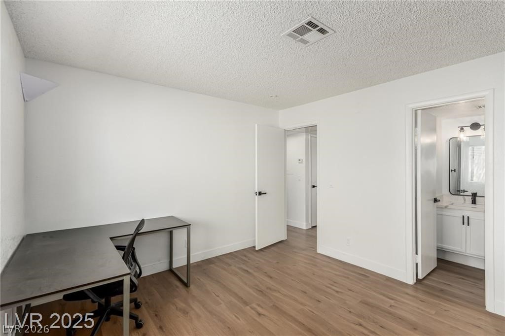905 Sulphur Springs Lane 101 Las Vegas NV 89128