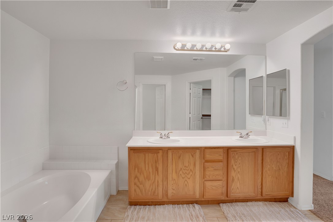 10810 Ultima Court 201 Las Vegas NV 89144