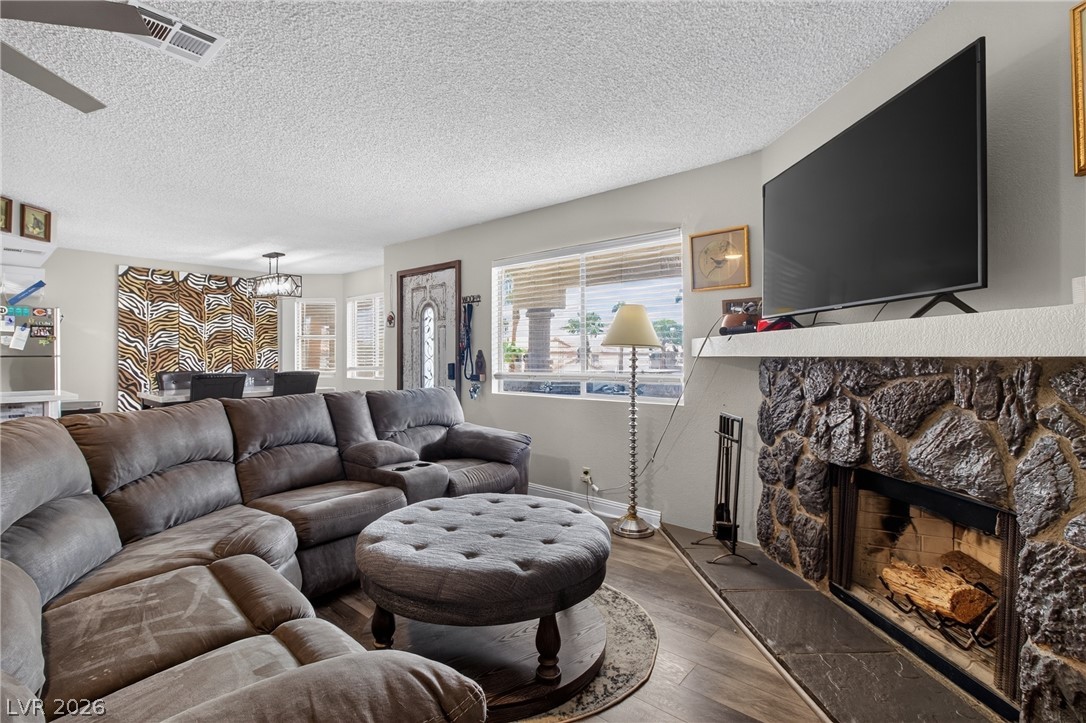1341 Pinto Rock Lane 202 Las Vegas NV 89128