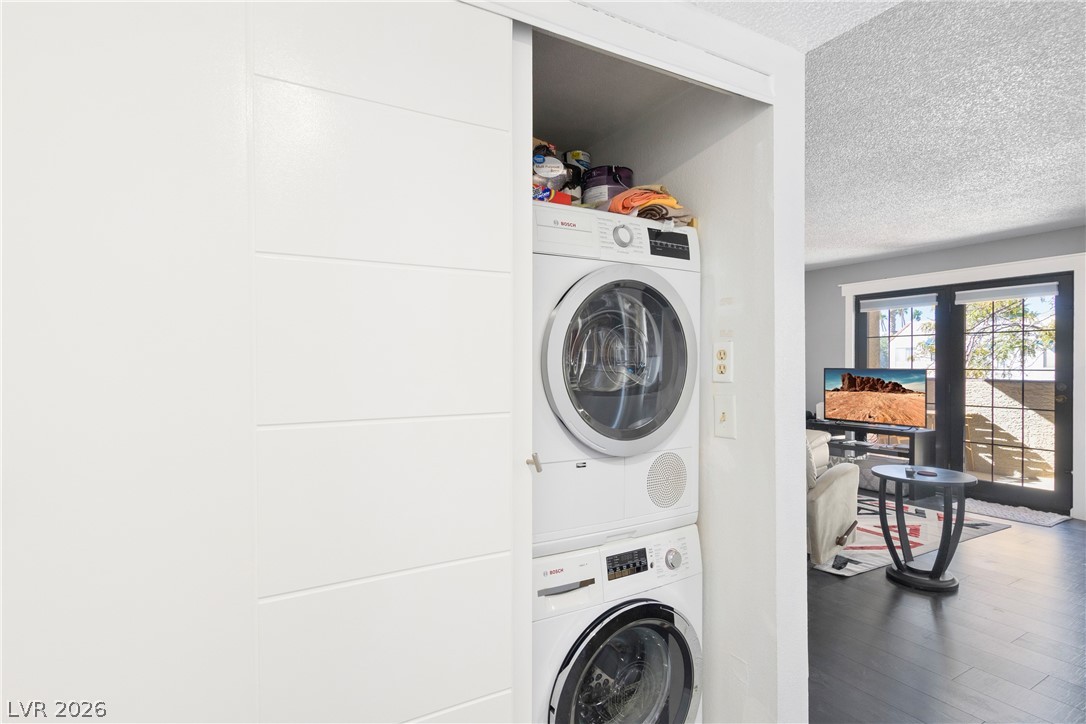 4291 Sanderling Circle 124 Las Vegas NV 89103