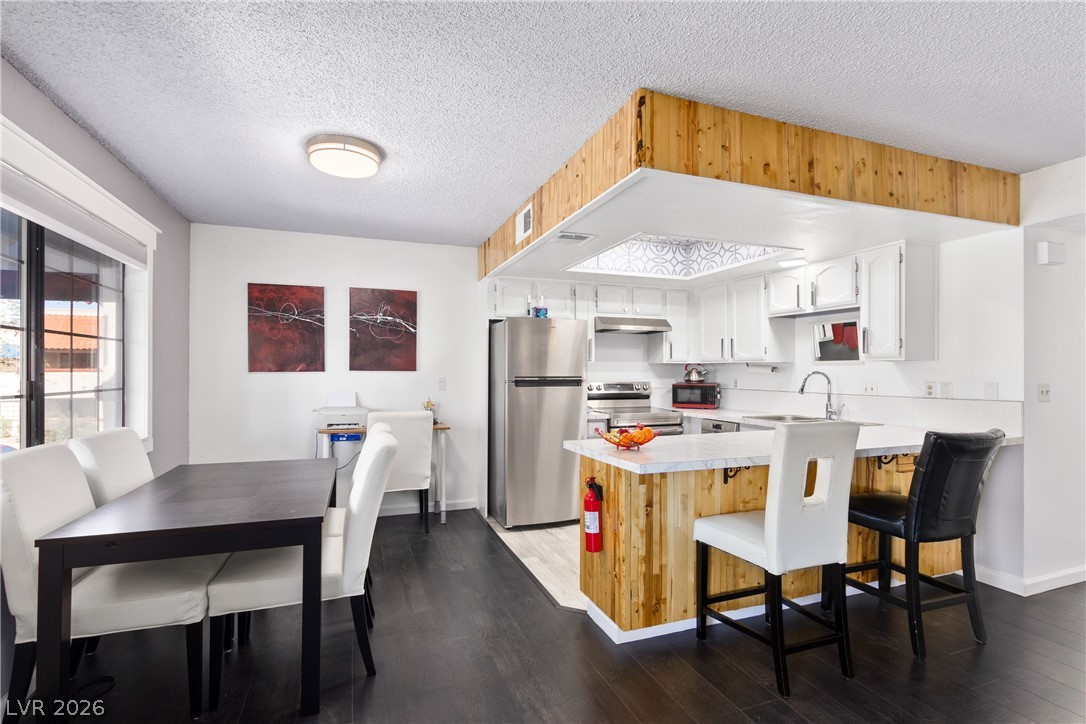 4291 Sanderling Circle 124 Las Vegas NV 89103