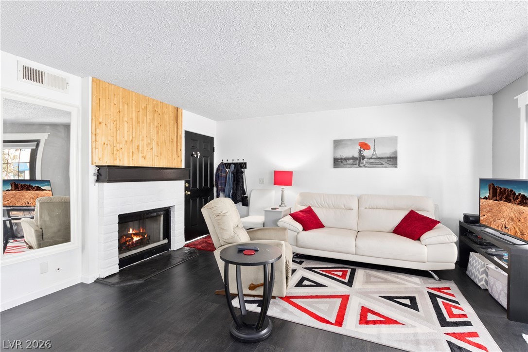 4291 Sanderling Circle 124 Las Vegas NV 89103