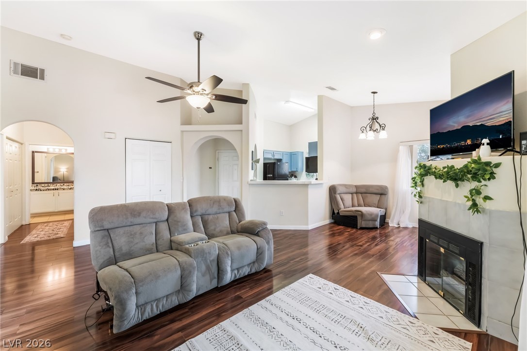 900 Heavenly Hills Court 213 Las Vegas NV 89145