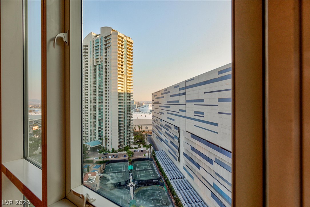 2747 Paradise Road 1706 Las Vegas NV 89109
