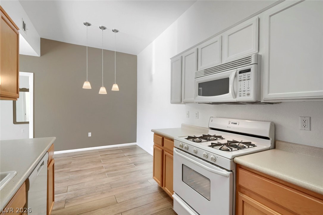 2305 West Horizon Ridge Parkway 3114 Henderson NV 89052