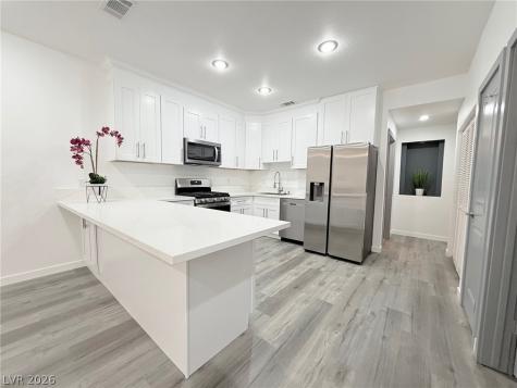 5415 West Harmon Avenue 1006 Las Vegas NV 89103