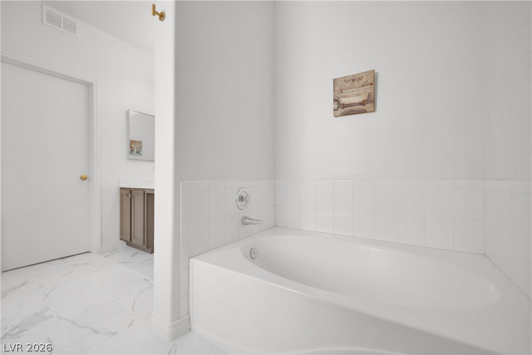 2000 Quarry Ridge Street 104 Las Vegas NV 89117