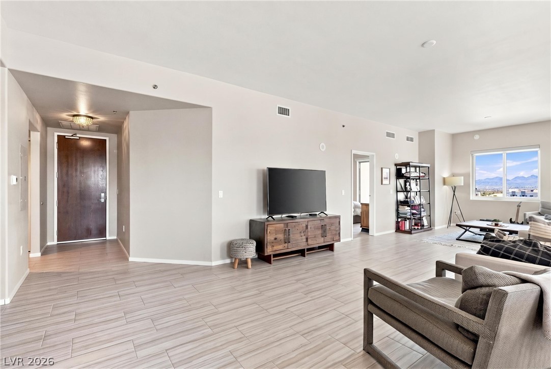 8255 Las Vegas Boulevard 610 Las Vegas NV 89123