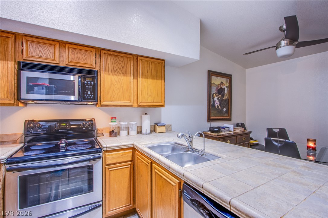 2225 Pine Breeze Lane 206 Las Vegas NV 89119
