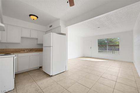 585 South Royal Crest Circle 16 Las Vegas NV 89169
