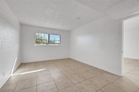 585 South Royal Crest Circle 16 Las Vegas NV 89169