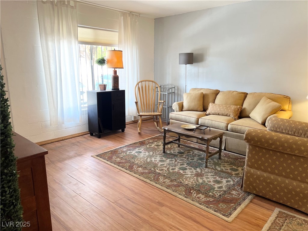 625 South Royal Crest Circle 2 Las Vegas NV 89169