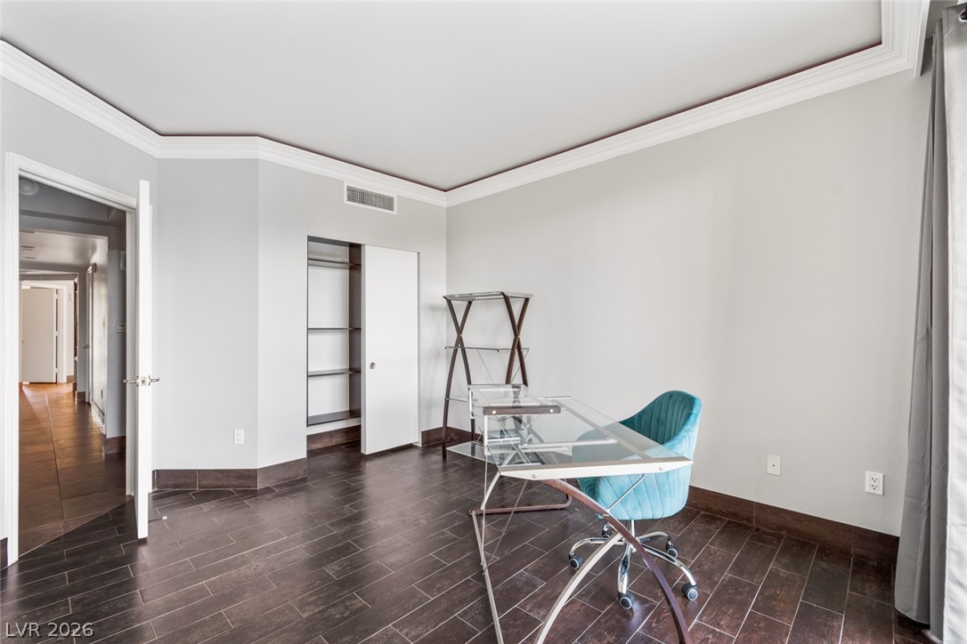 2857 Paradise Road 301 Las Vegas NV 89109
