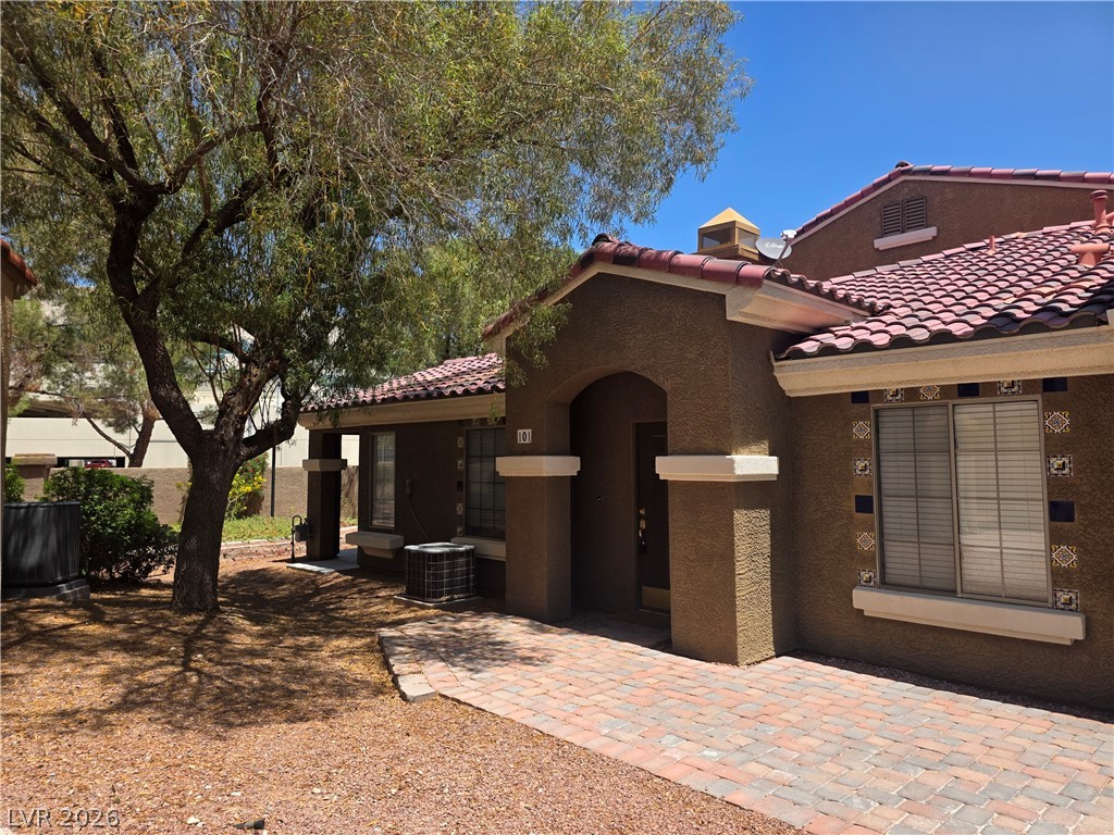 7290 Sheared Cliff Lane 101 Las Vegas NV 89149