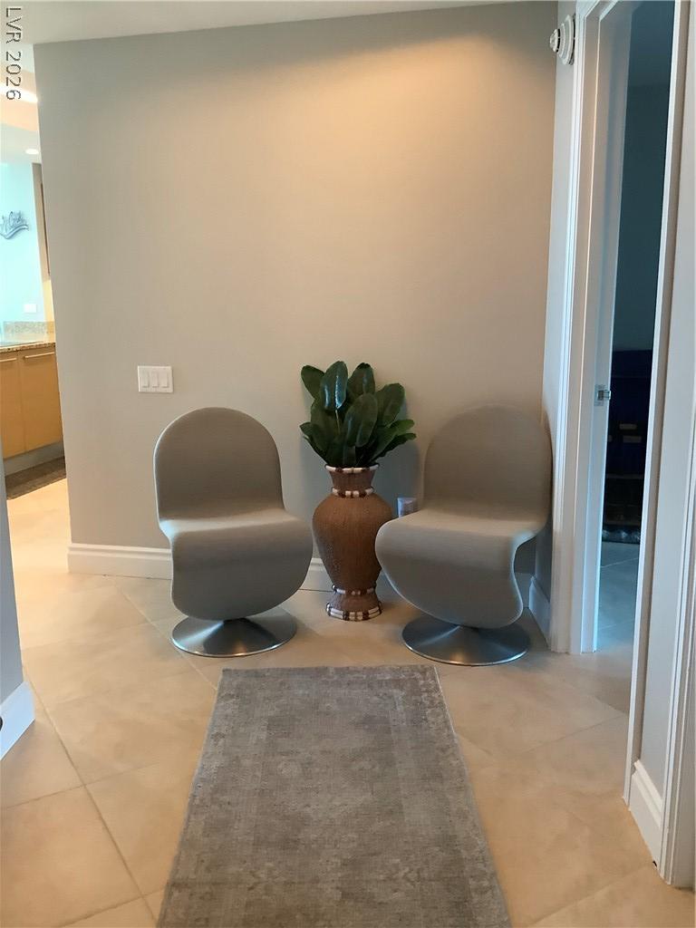 322 Karen Avenue 2501 Las Vegas NV 89109