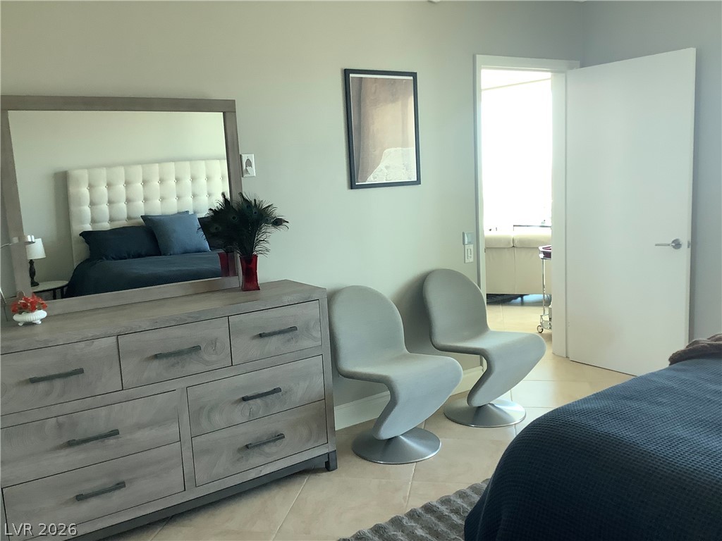 322 Karen Avenue 2501 Las Vegas NV 89109