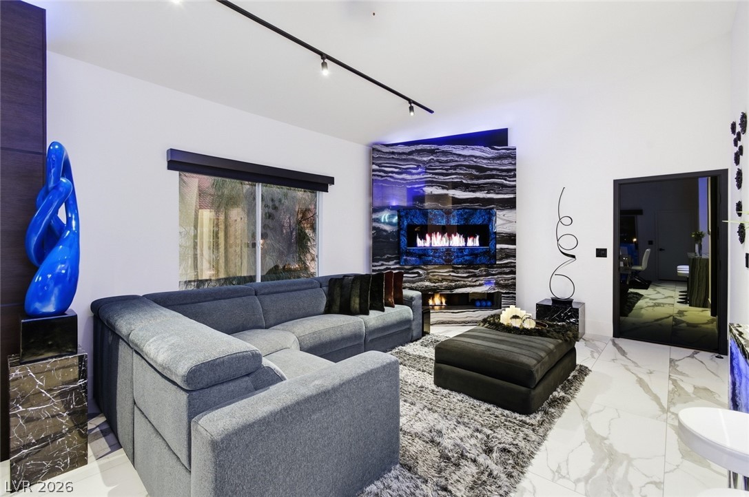 700 Carnegie Street 3422 Henderson NV 89052