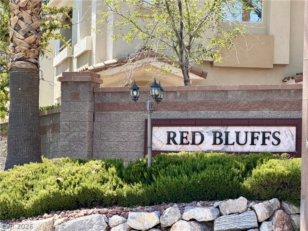 1420 Red Crest Lane 203 Las Vegas NV 89144