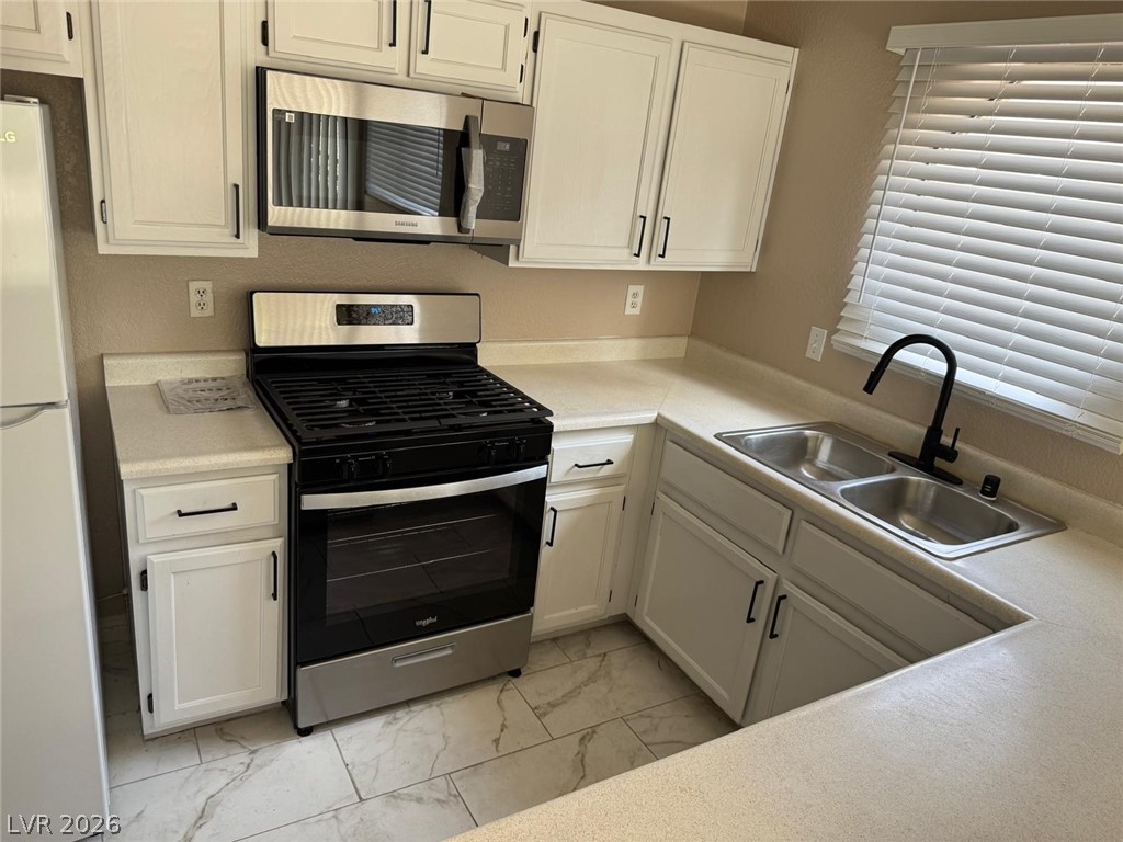 5048 South Rainbow Boulevard 105 Las Vegas NV 89118