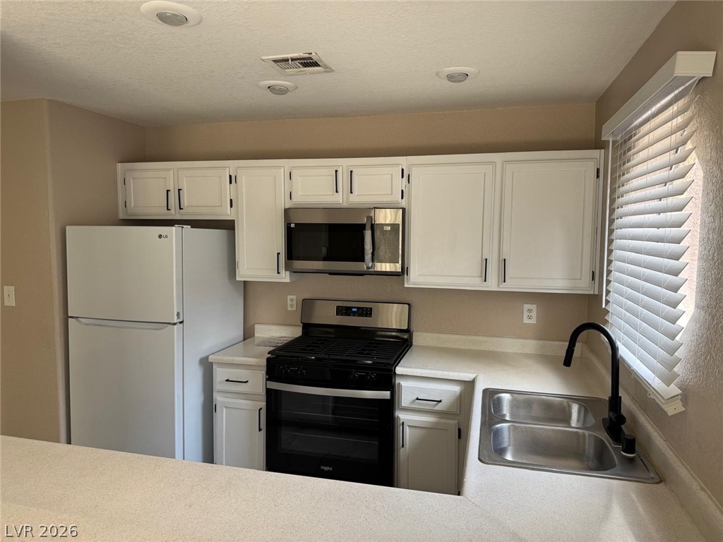 5048 South Rainbow Boulevard 105 Las Vegas NV 89118