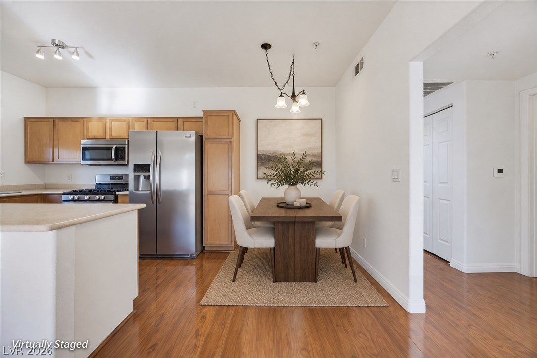 2291 West Horizon Ridge Parkway 13176 Henderson NV 89052